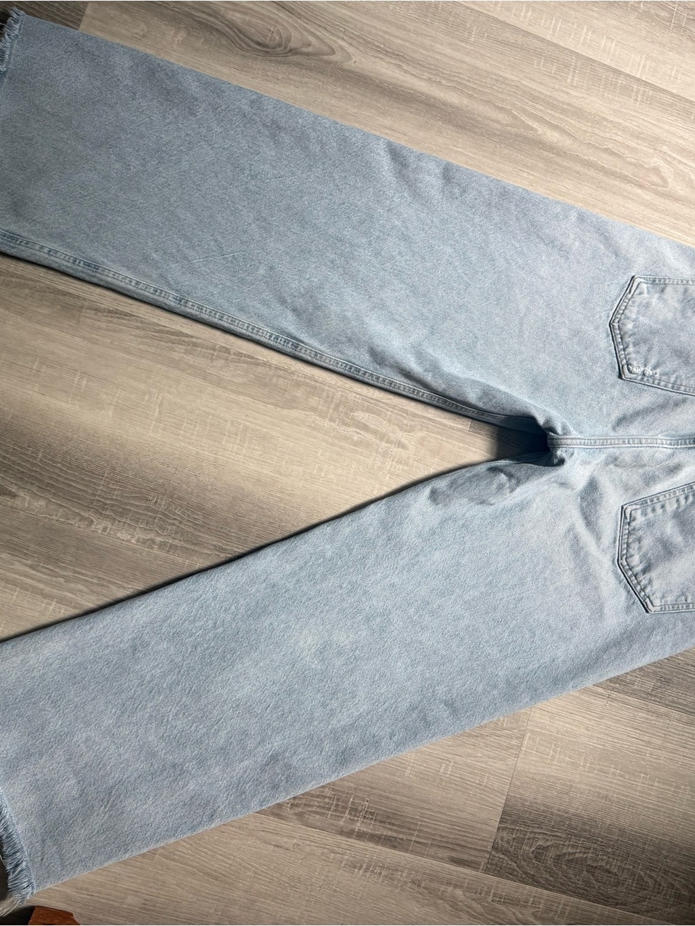Agolde Light Blue High-Rise Wide Leg Cropped Jeans - Picture 6 of 7